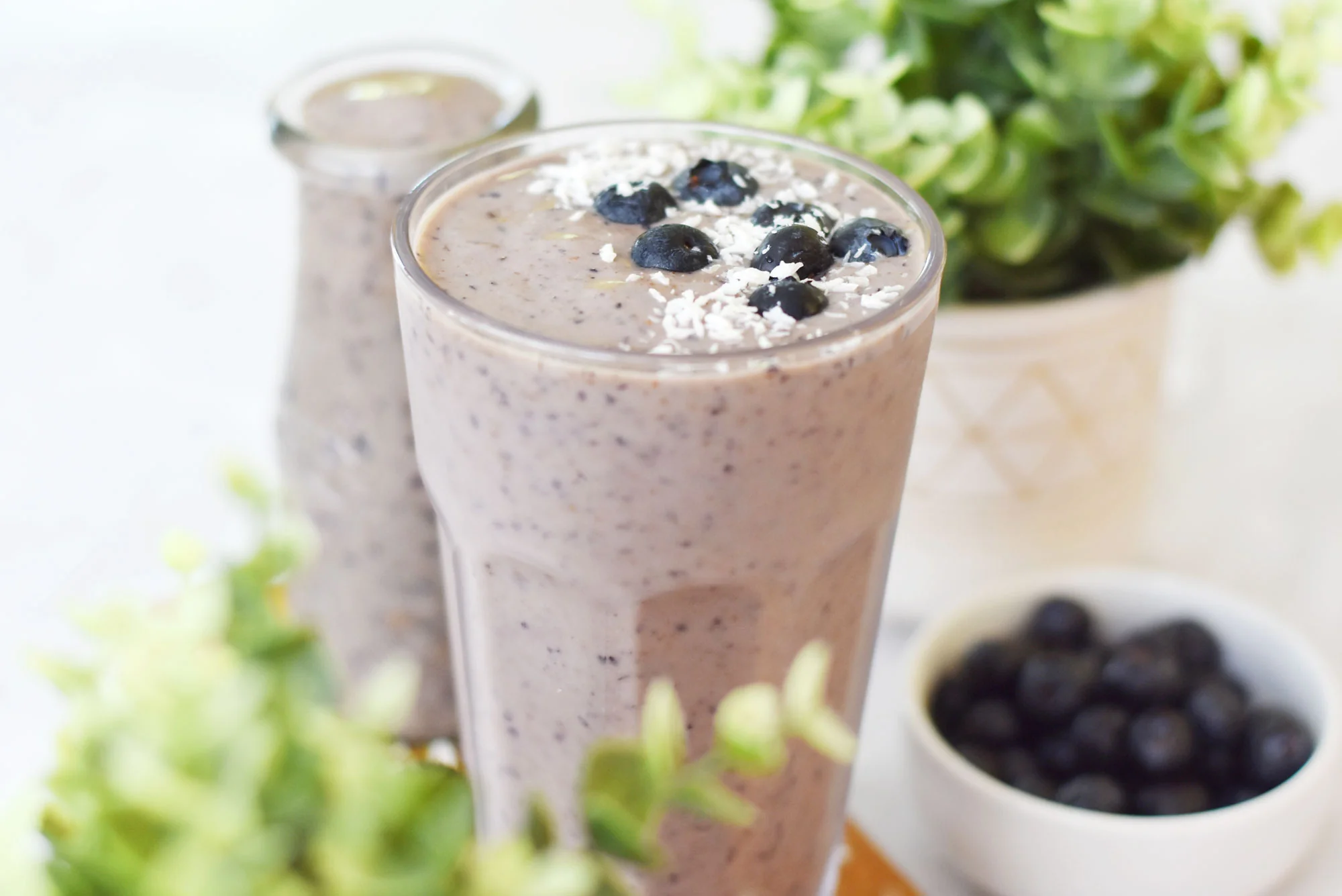 Protein Smoothie with Whey, Almond Milk & Berries (32g Protein) | Eati — blog cover: nutrition, calories, and healthy eating tips
