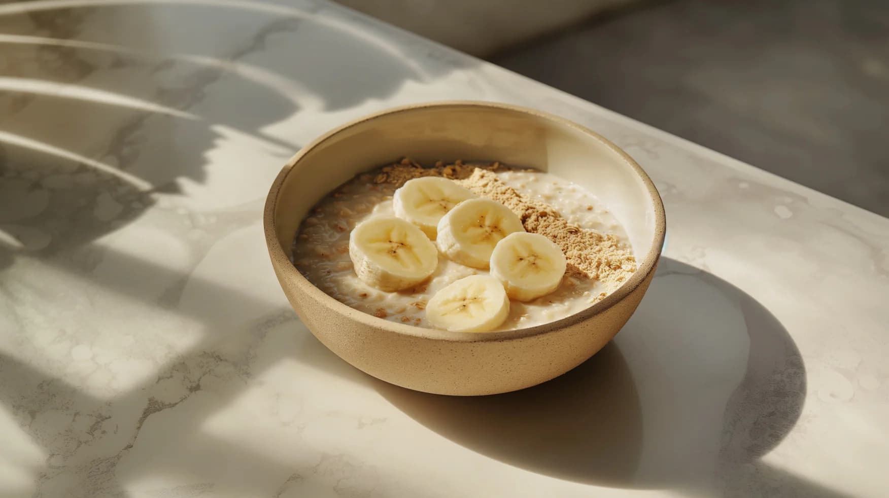 Protein Oatmeal with Banana (30g Protein Breakfast) | Eati — blog cover: nutrition, calories, and healthy eating tips