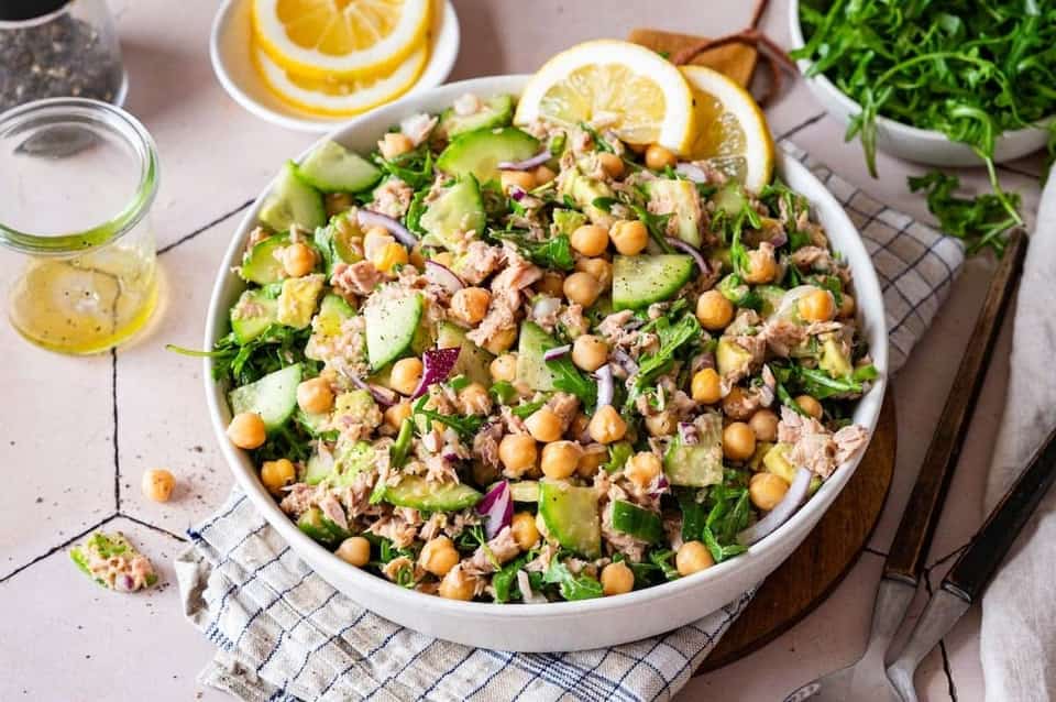 Tuna Avocado Salad Recipe (320 Cal, 34g Protein) | Eati — Eati blog cover