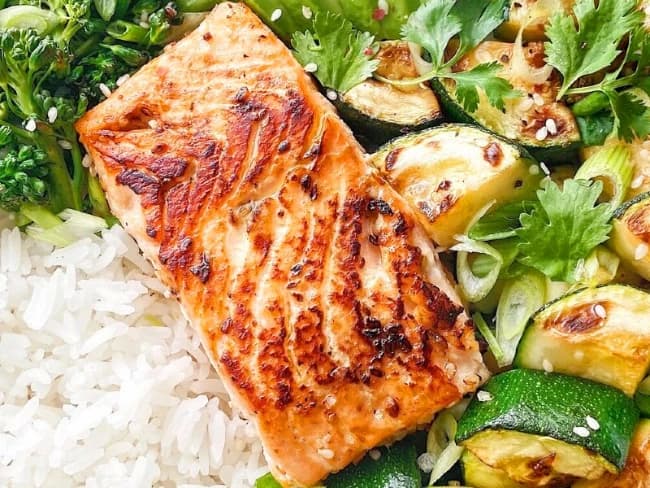 Easy Miso Salmon (High-Protein Recipe) | Eati — blog cover: nutrition, calories, and healthy eating tips