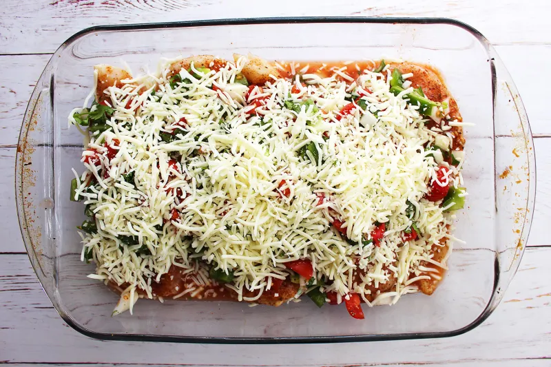 30 Best High-Protein Recipes (Easy Low-Calorie Meals) | Eati: [Salsa Fresca Chicken Bake](/blog/salsa-fresca-chicken-bake-recipe) — illustration for this section