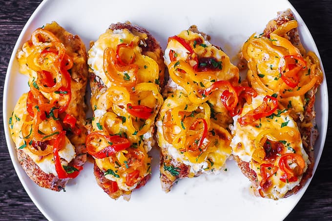 30 Best High-Protein Recipes (Easy Low-Calorie Meals) | Eati: [Cajun Chicken With Sweet Peppers](/blog/cajun-chicken-with-sweet-peppers-recipe) — illustration for this section