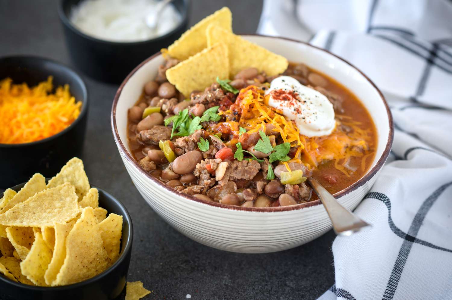 30 Best High-Protein Recipes (Easy Low-Calorie Meals) | Eati: [Slow Cooker Chili With Beef and Pinto Beans](/blog/slow-cooker-chili-beef-and-pinto-beans-recipe) — illustration for this section