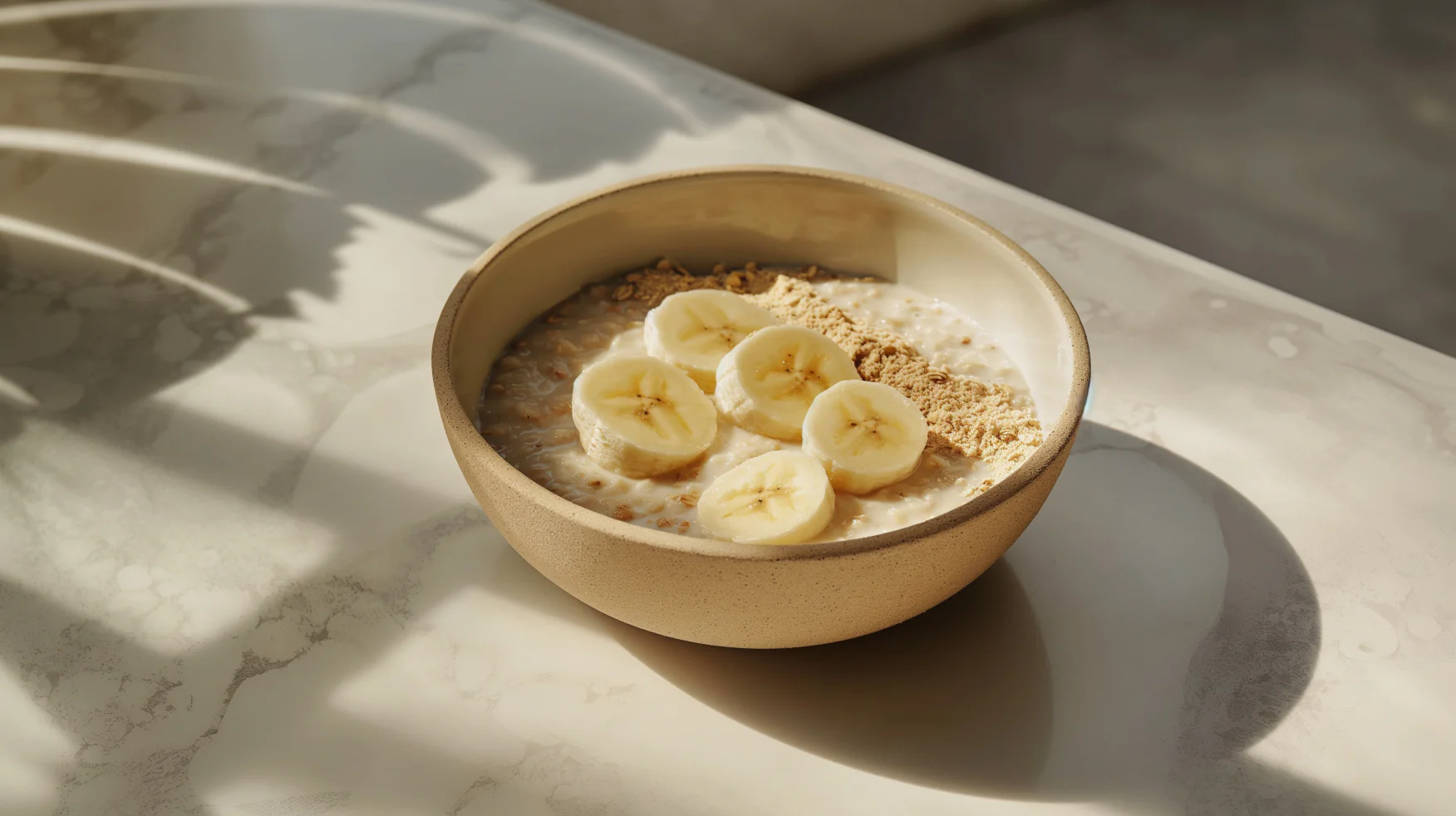 Protein Oatmeal with Banana (30g Protein Breakfast) | Eati — related nutrition article on Eati