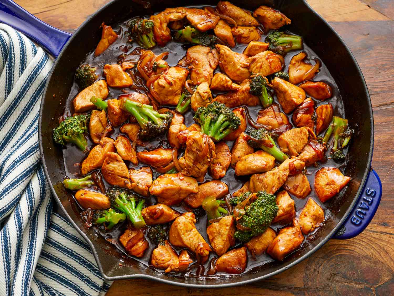 Chicken & Broccoli Stir-Fry Recipe (380 Cal, 44g Protein) | Eati — featured image for this nutrition and weight loss article on Eati